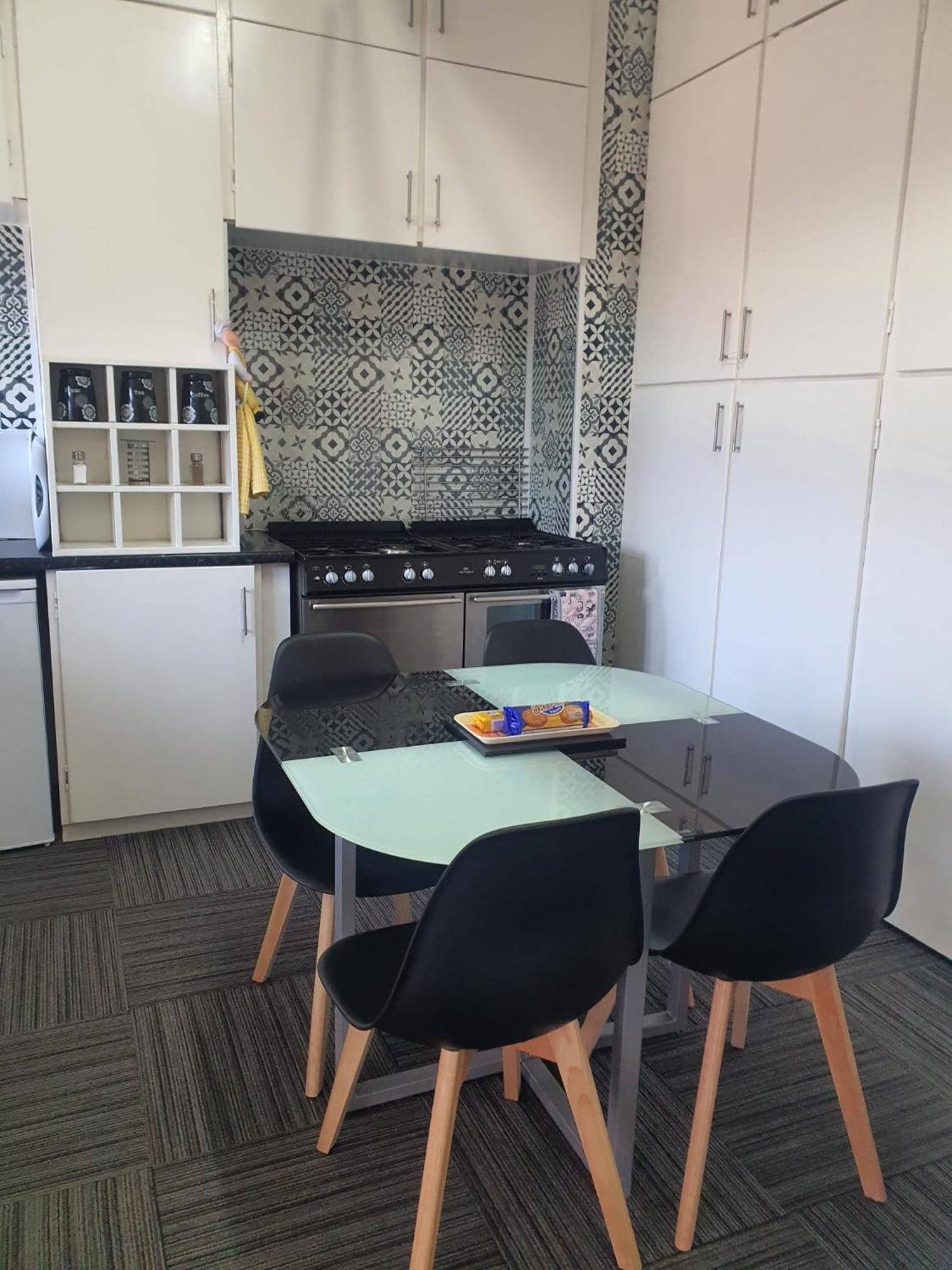 Saphire Glasgow Apartments Giffnock Eksteriør billede